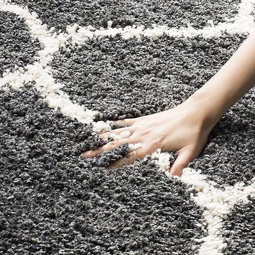 Charcoal Trellis Shaggy Rug